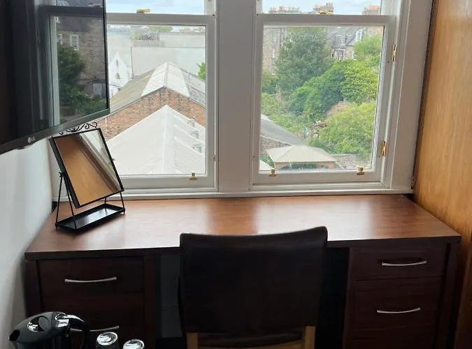 Cosy Double Room City Centre